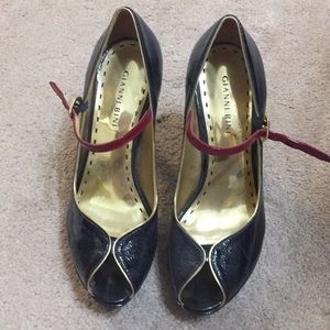 Gianni Bini strapping heels